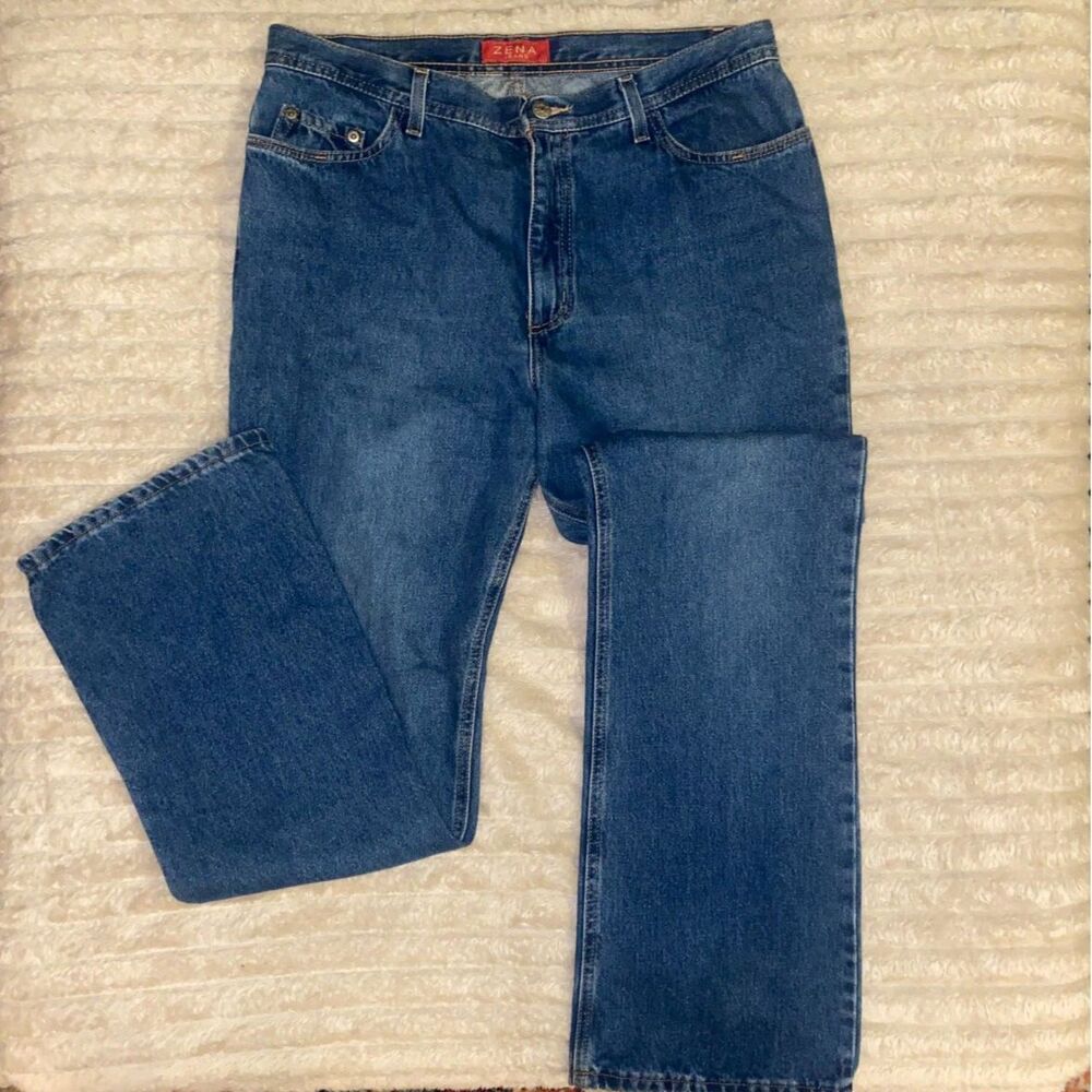 Vintage Zena Jeans Size 14 High Waisted 100% Cotton Straight Leg Medium Wash